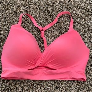 Victoria’s Secret Wireless Multi-use Bra